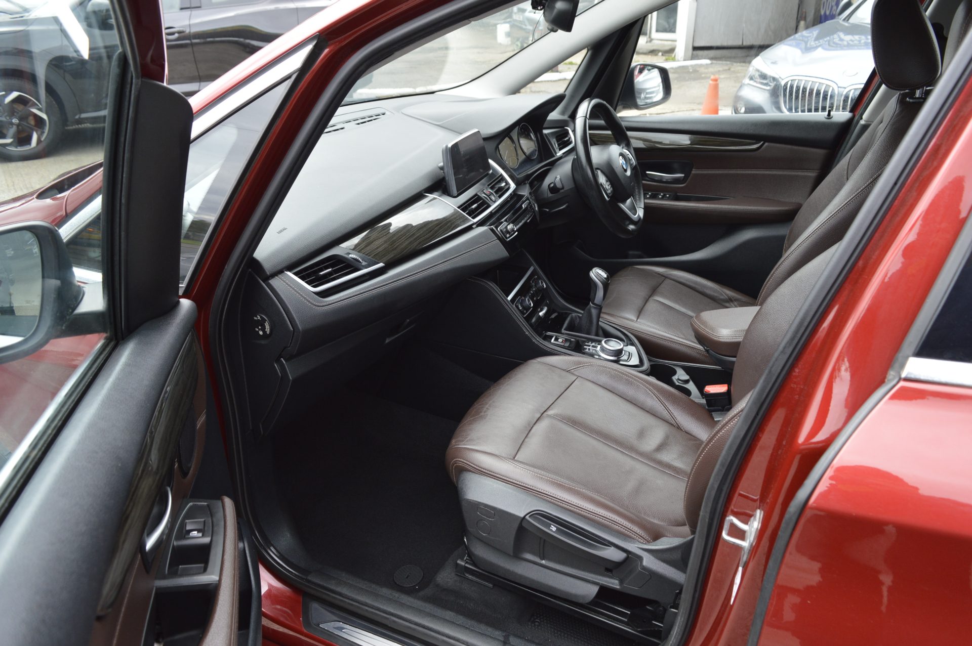 Bmw 218i 7 seats petrol - Image 13