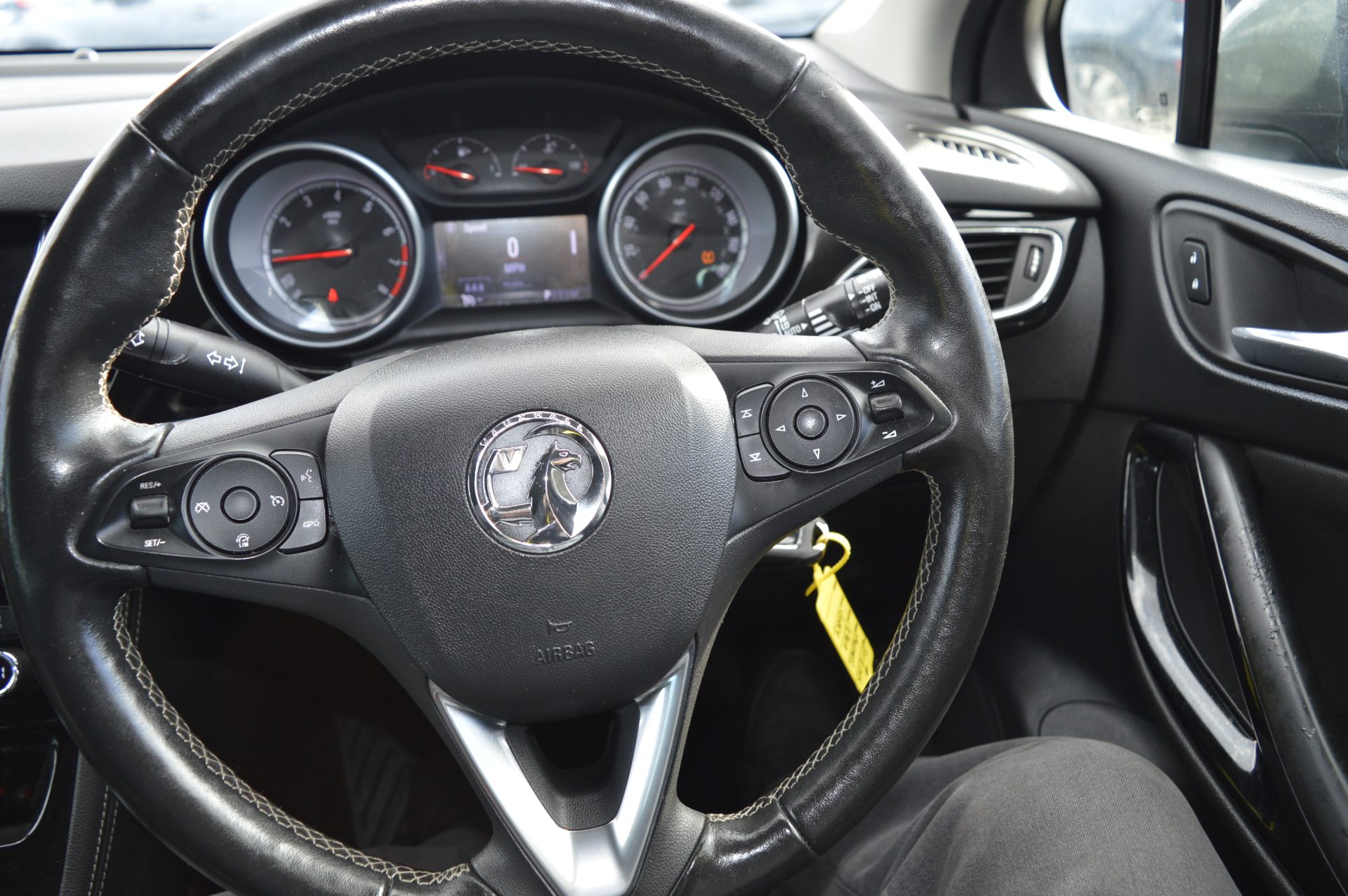 Vauxhall ASTRA ELITE AUTO - Image 16