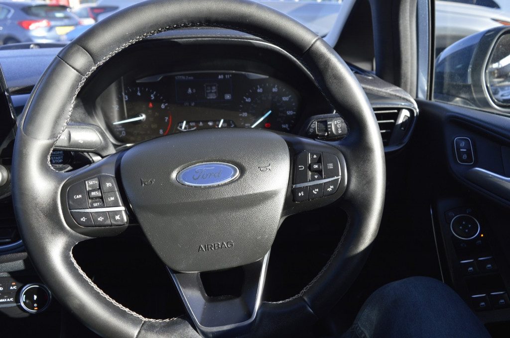 Ford Fiesta - Image 17