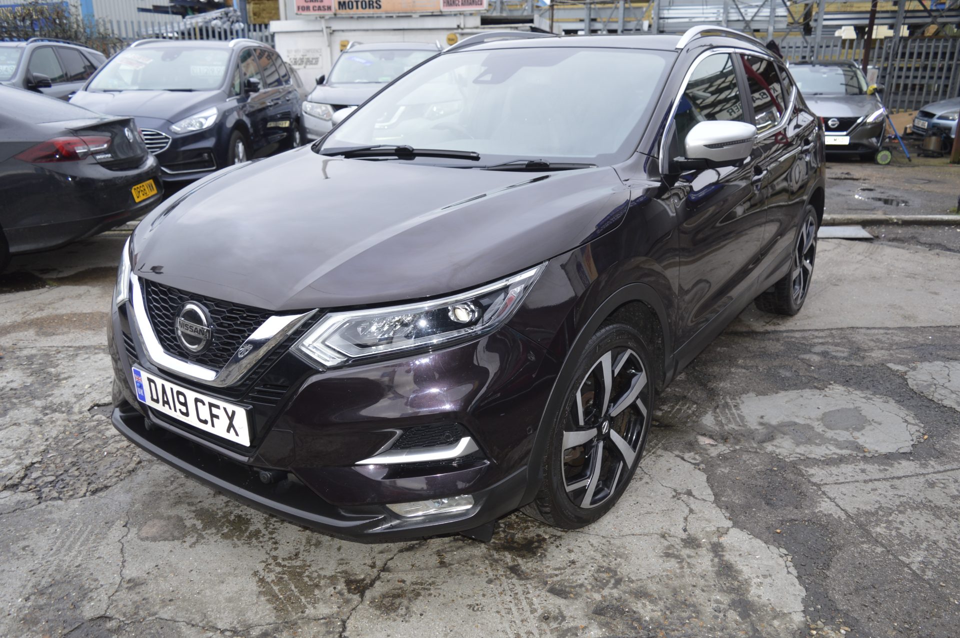 Nissan QASHQAI TEKNA - Image 3