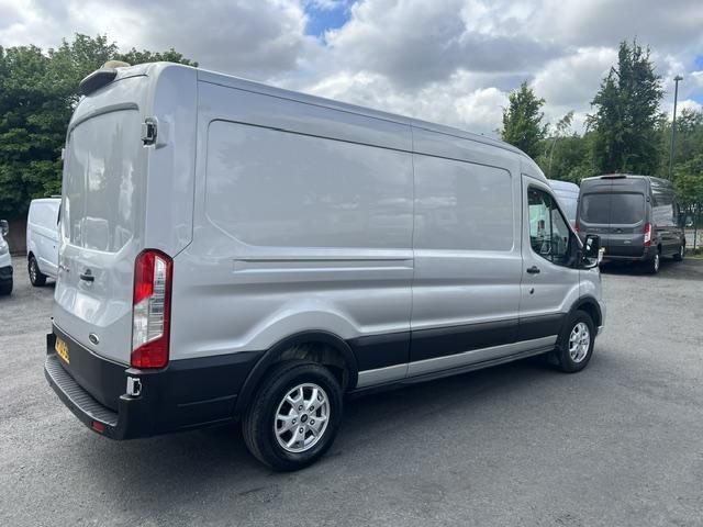 Ford Transit 2.0 350 Ecoblue - Image 14