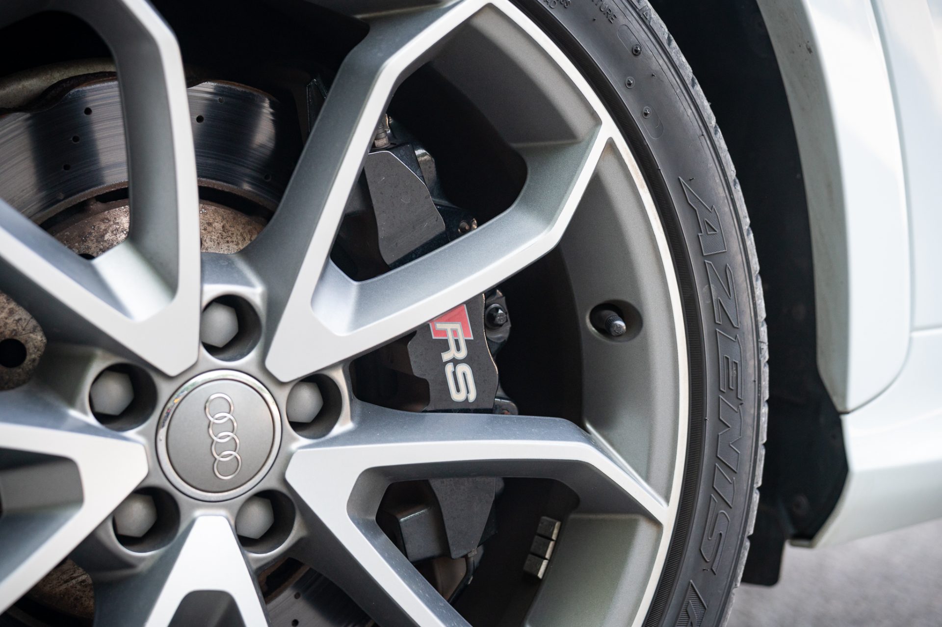 Audi RSQ3 - Image 34