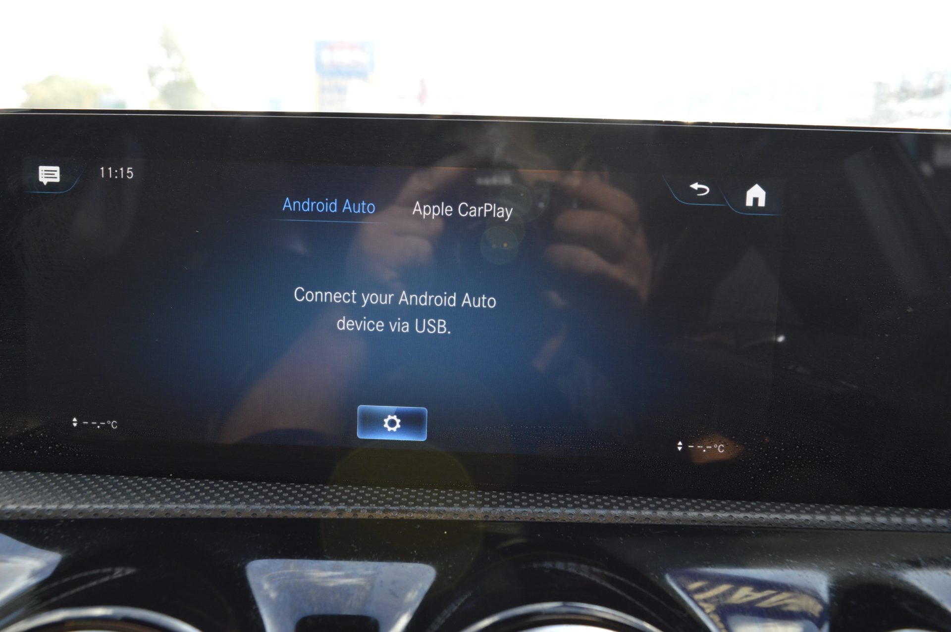 Mercedes-benz A250E AUTO PLUG IN HYBRID - Image 20