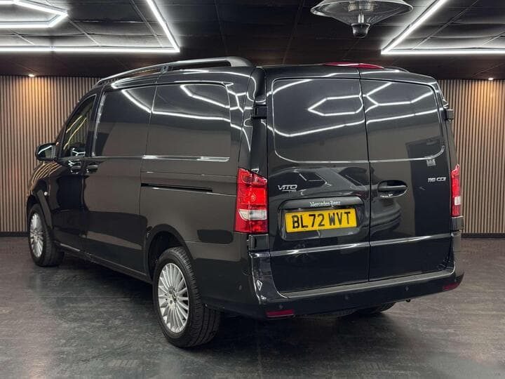 Mercedes-Benz Vito - Image 11
