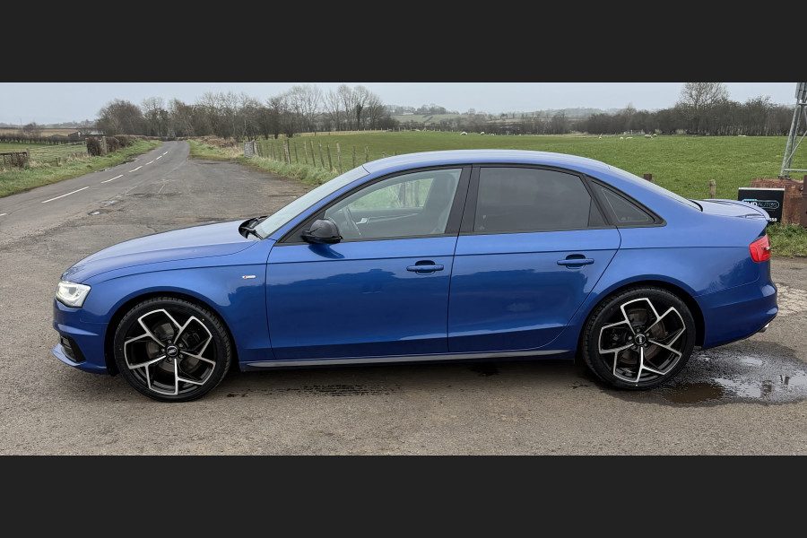 Audi A4, A4 Black Edition - Image 6