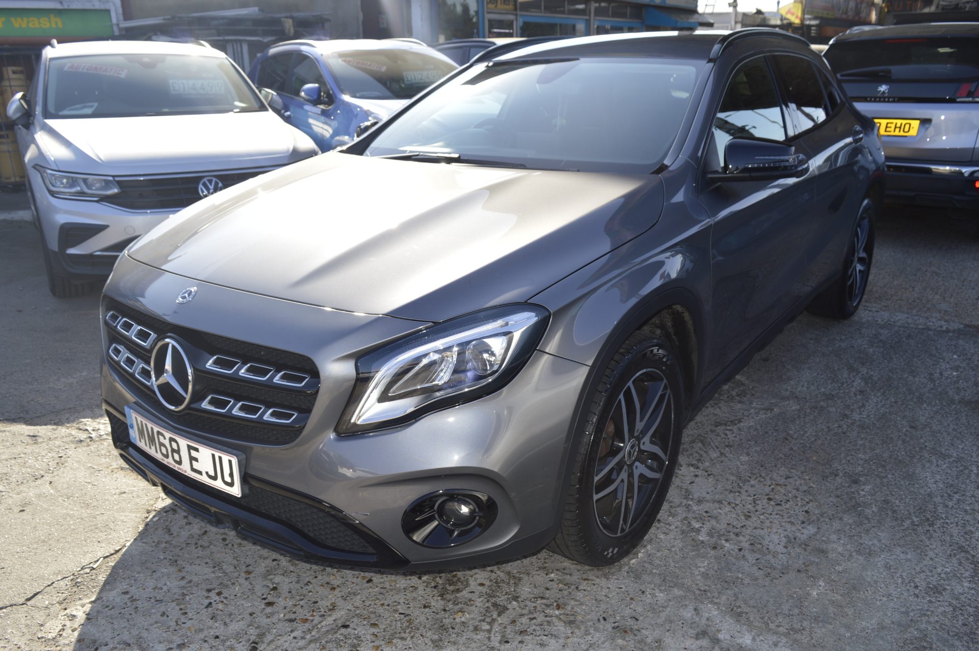 Mercedes-benz GLA AUTO - Image 3