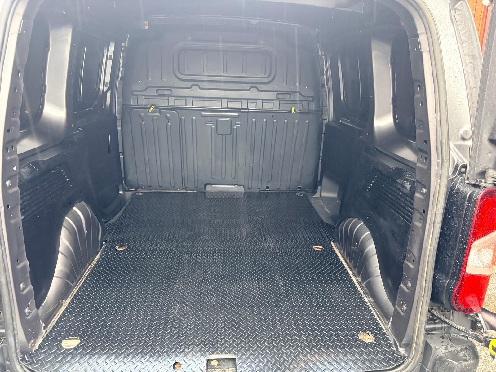 Citroen Berlingo 1.5 Bluehdi 1000 - Image 3