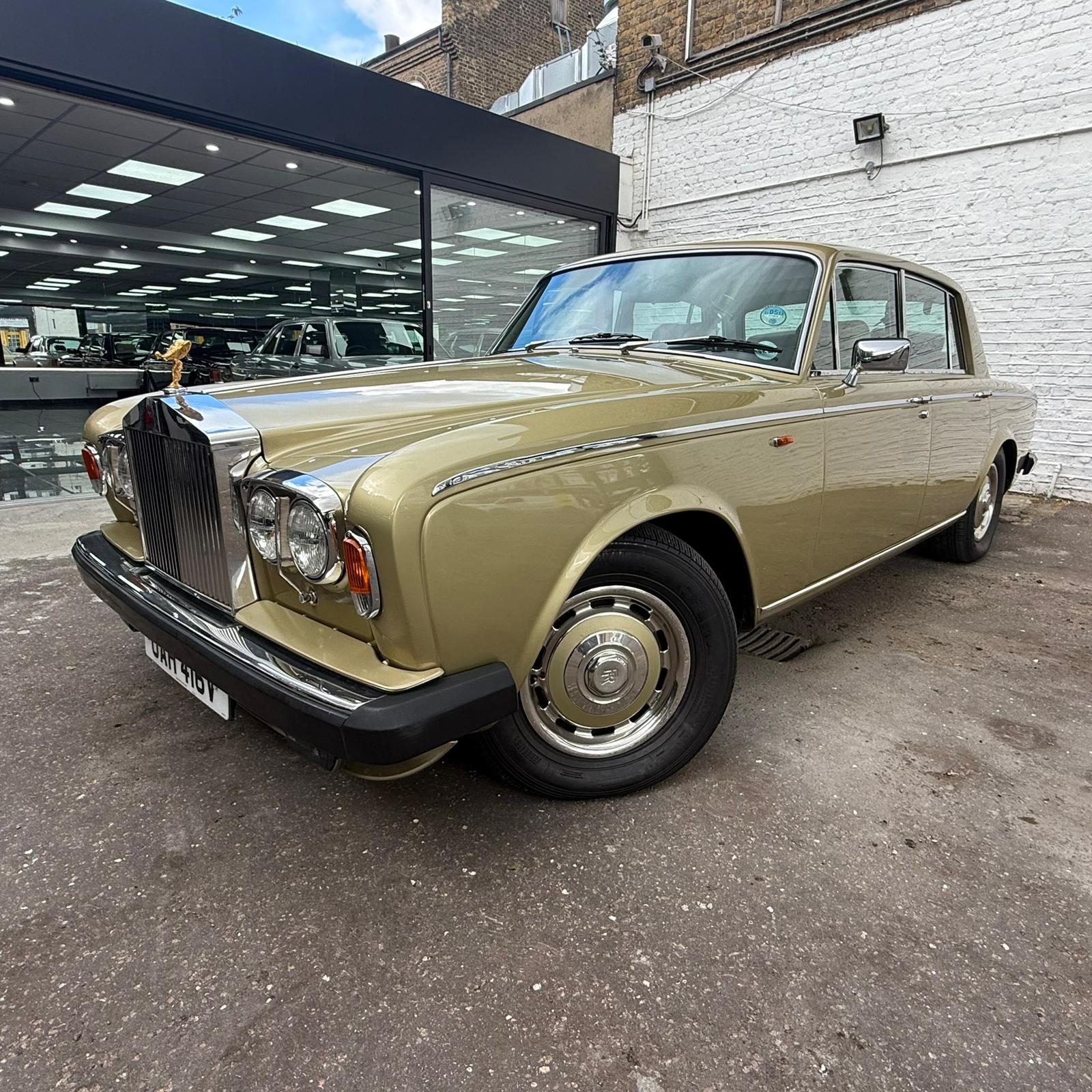 Rolls-Royce Rolls-Royce Silver Shadow 6.8 II Saloon 4dr Petrol Automatic - Image 10