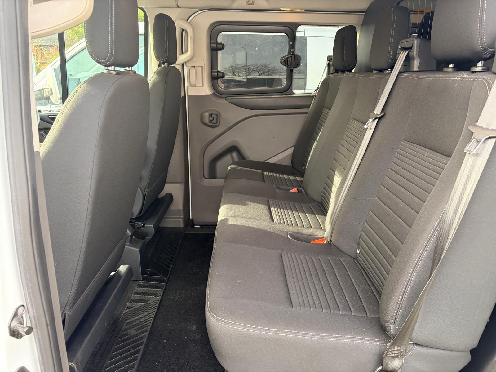 Ford Transit Custom 2.0 Limited - Image 9