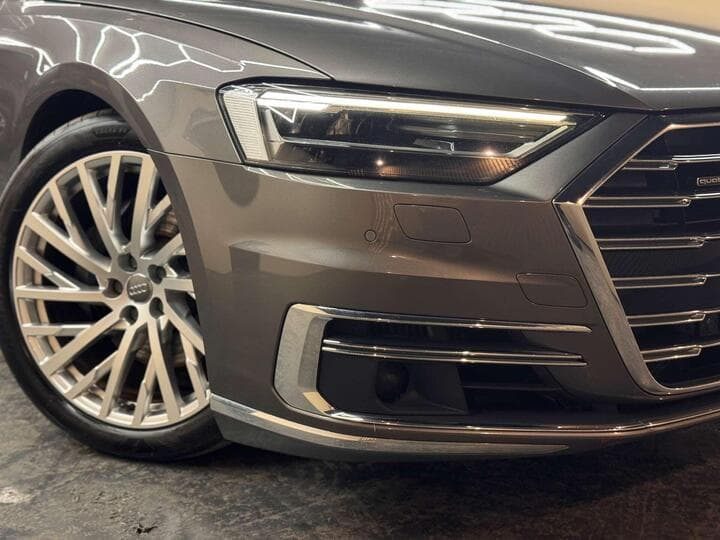 Audi A8 - Image 8