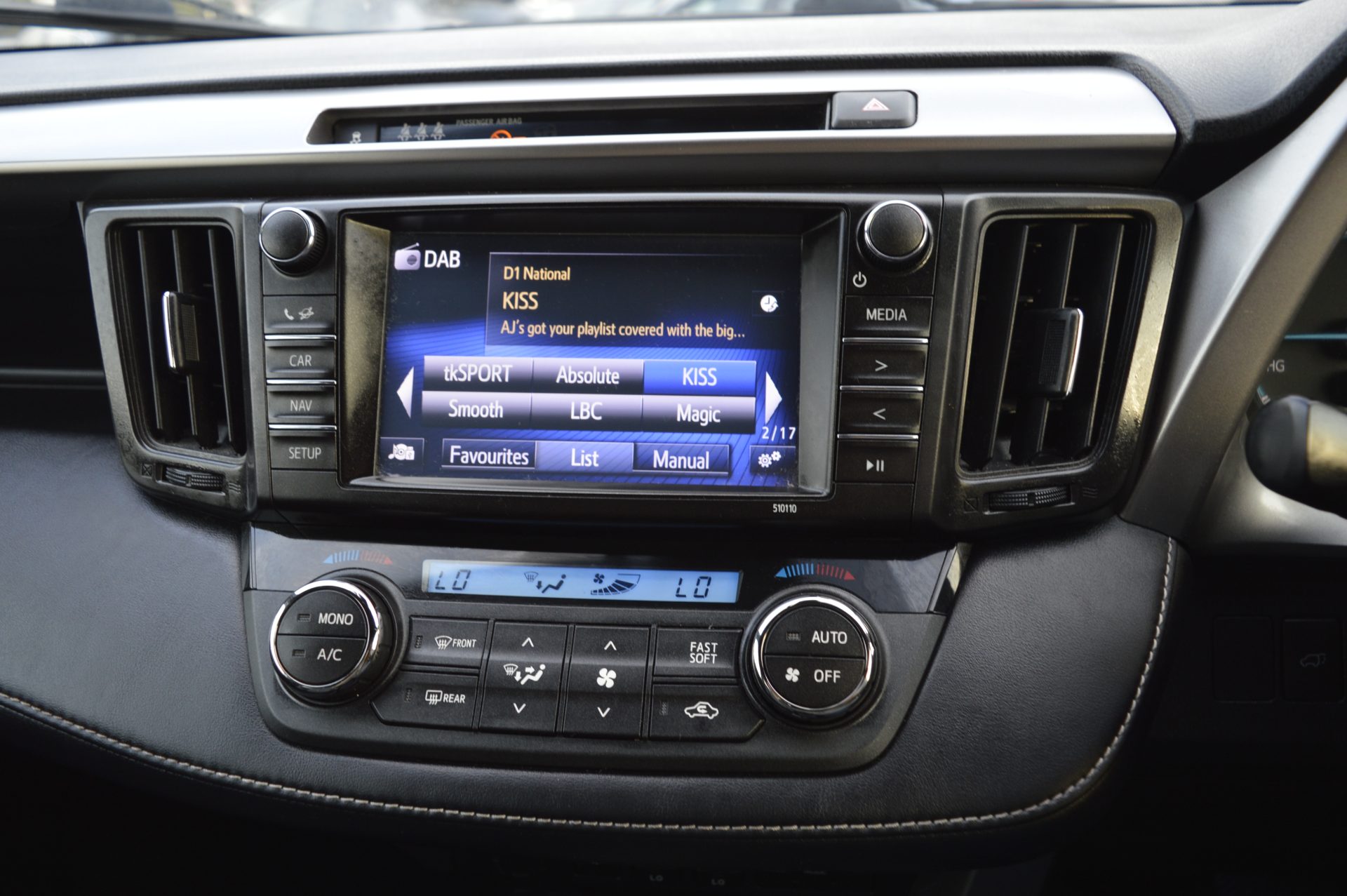 Toyota RAV 4 HYBRID AUTO - Image 19