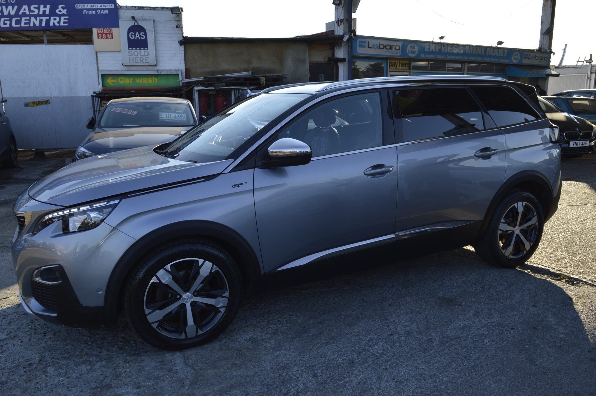 Peugeot 5008 GT - Image 5