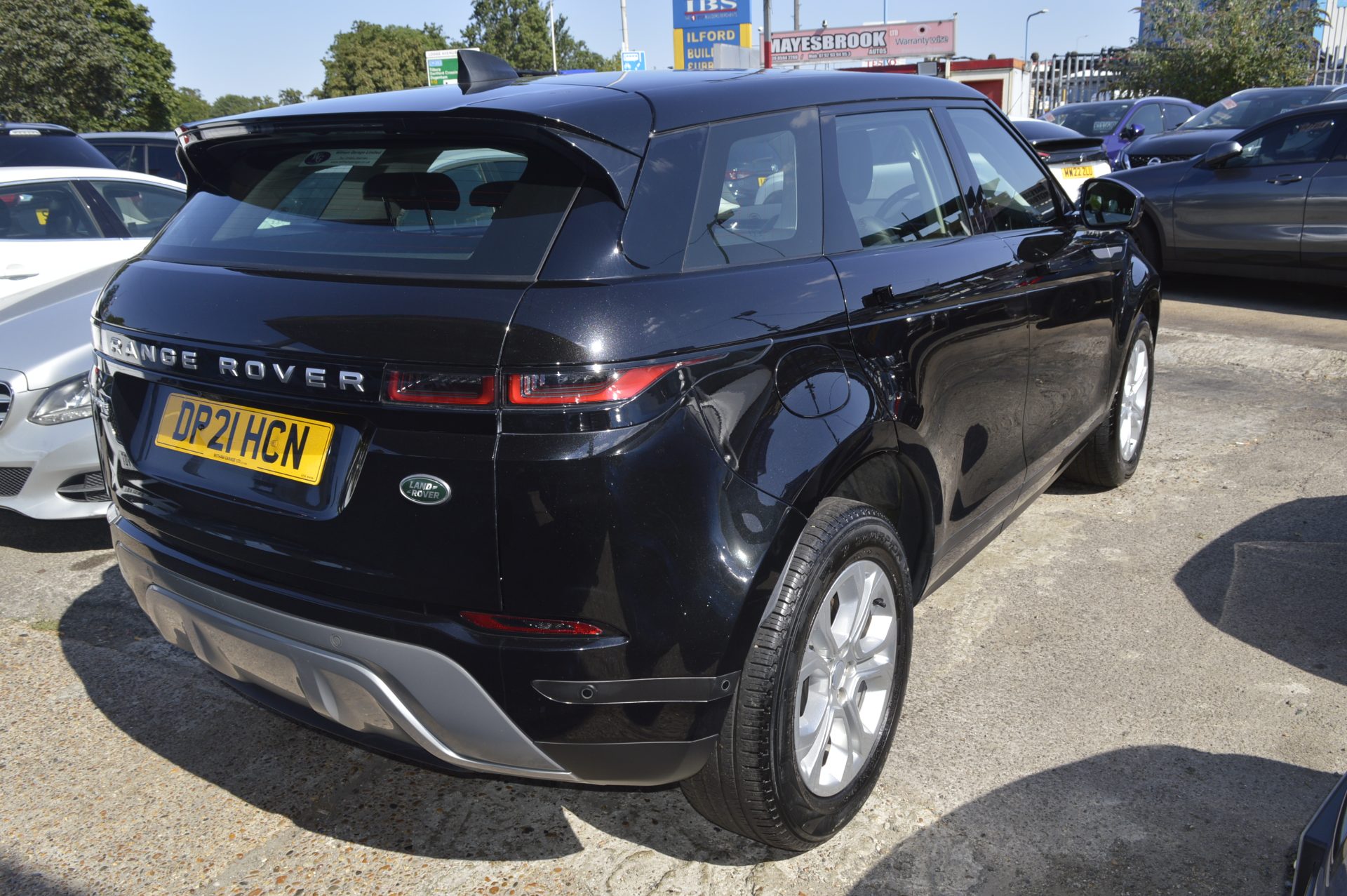 Land Rover RANGEROVER EVOQUE PHEV - Image 2