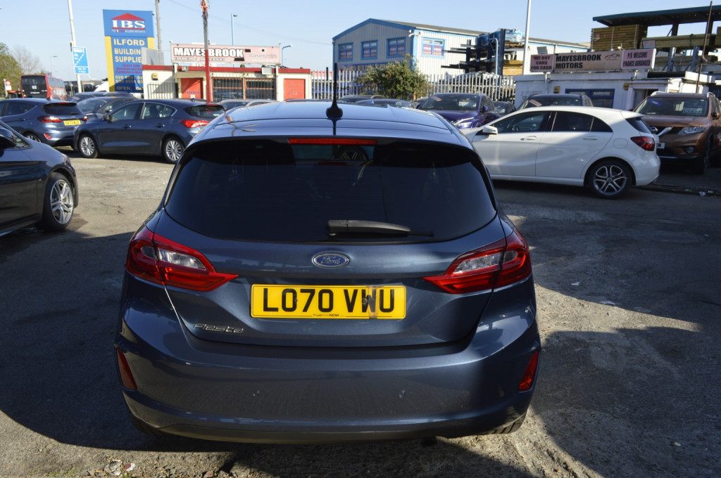 Ford Fiesta - Image 9