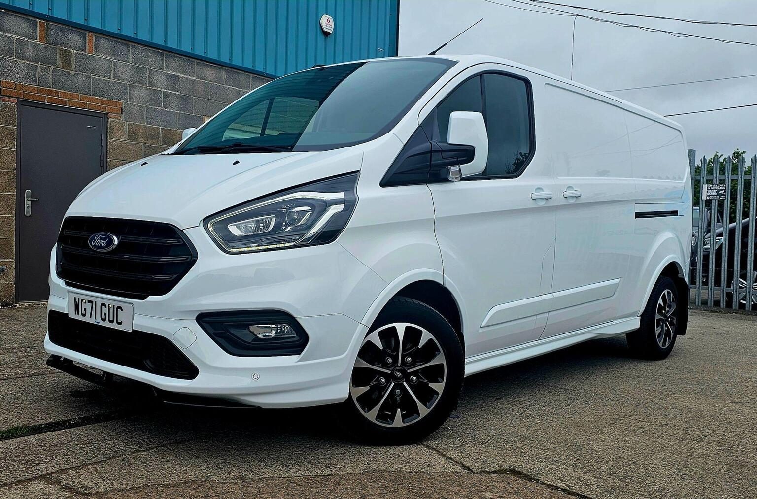 Ford Transit Custom - Image 3