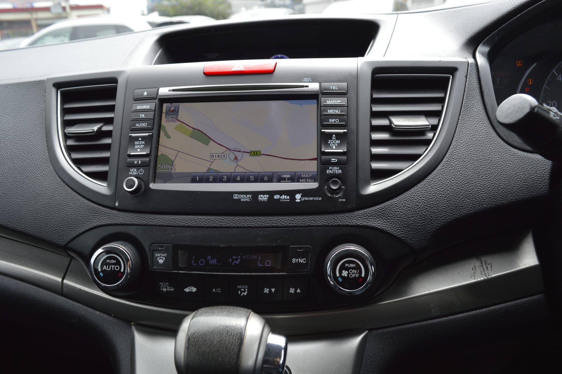 Honda CR-V - Image 17