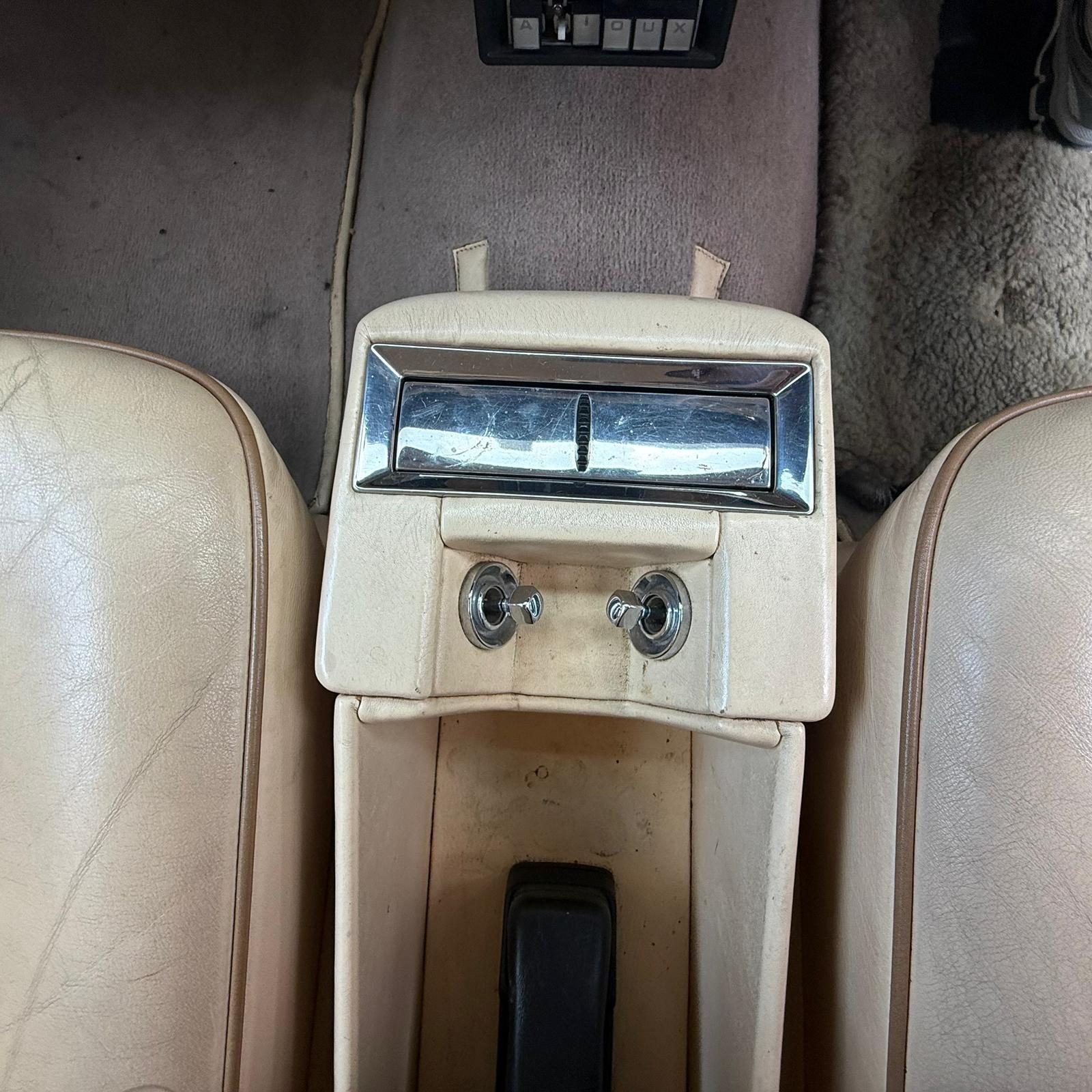 Rolls-Royce Rolls-Royce Silver Shadow 6.8 II Saloon 4dr Petrol Automatic - Image 20