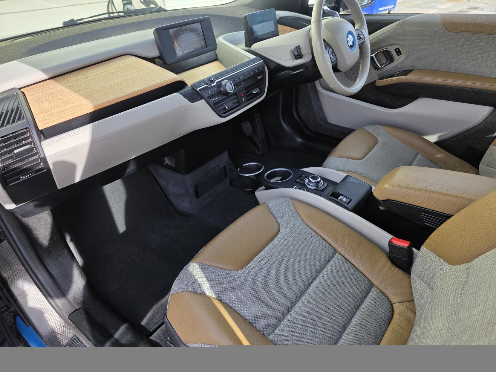 BMW i3 - Image 2