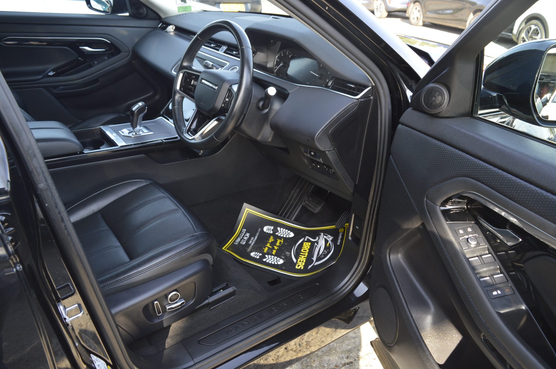 Land Rover RANGEROVER EVOQUE - Image 14