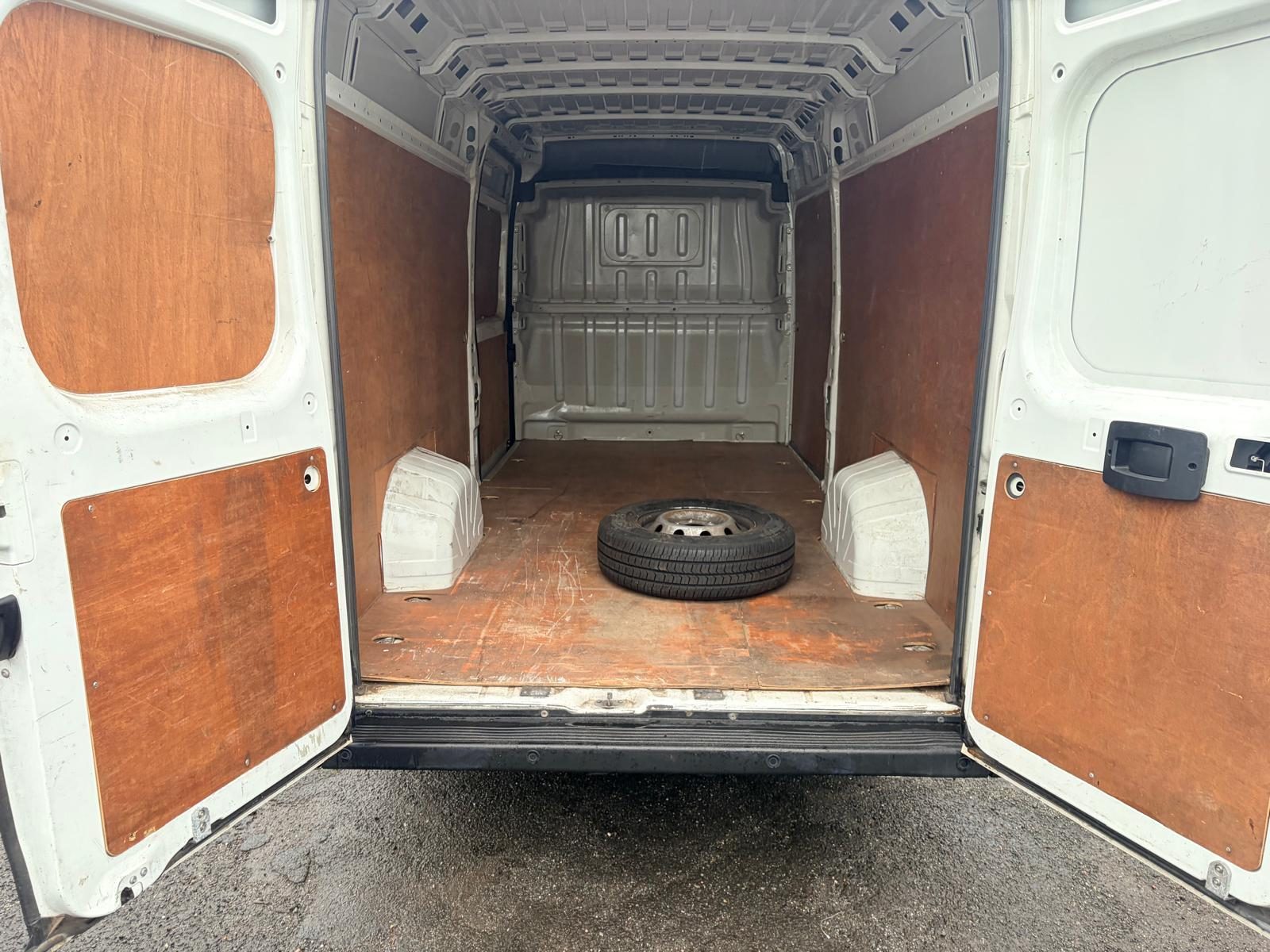 Peugeot Boxer 2.2 Bluehdi 435 - Image 13