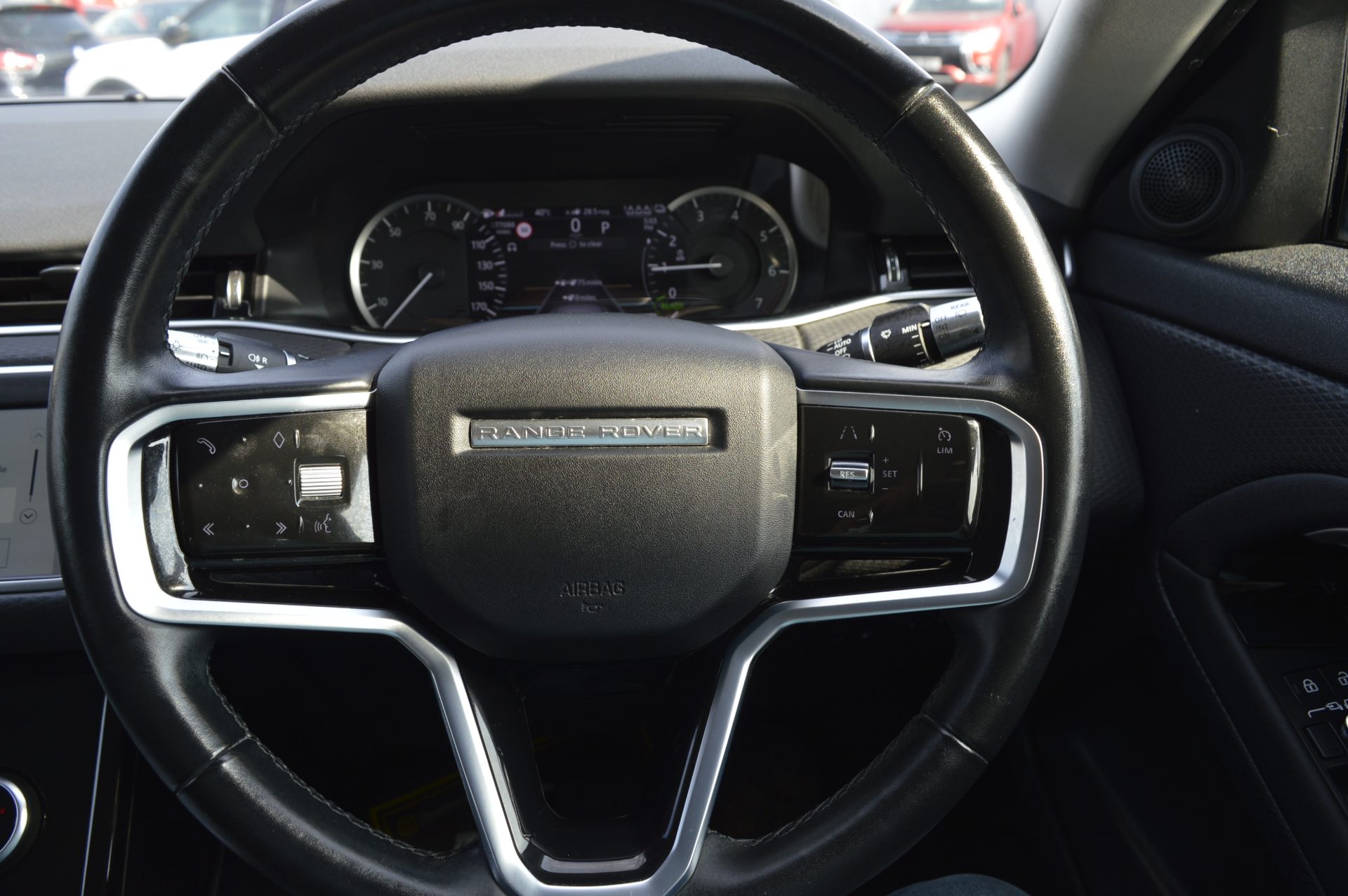 Land Rover RANGEROVER EVOQUE - Image 17