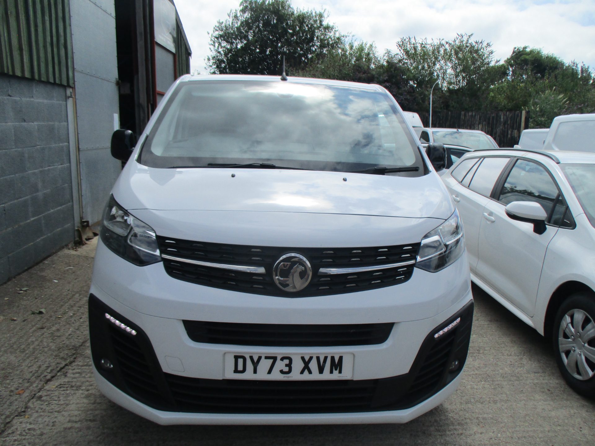 Vauxhall VIVARO PRO L2 H1 - Image 2