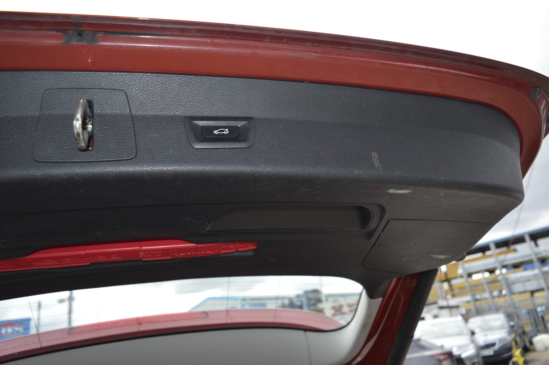 Bmw 218i 7 seats petrol - Image 10