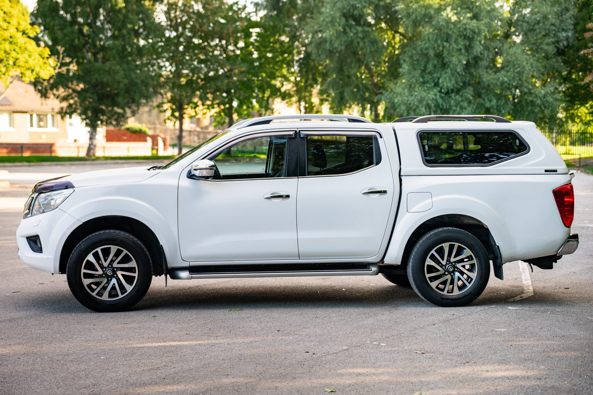 Nissan Navara 2.3 dCi Tekna 4WD Euro 6 - Image 4