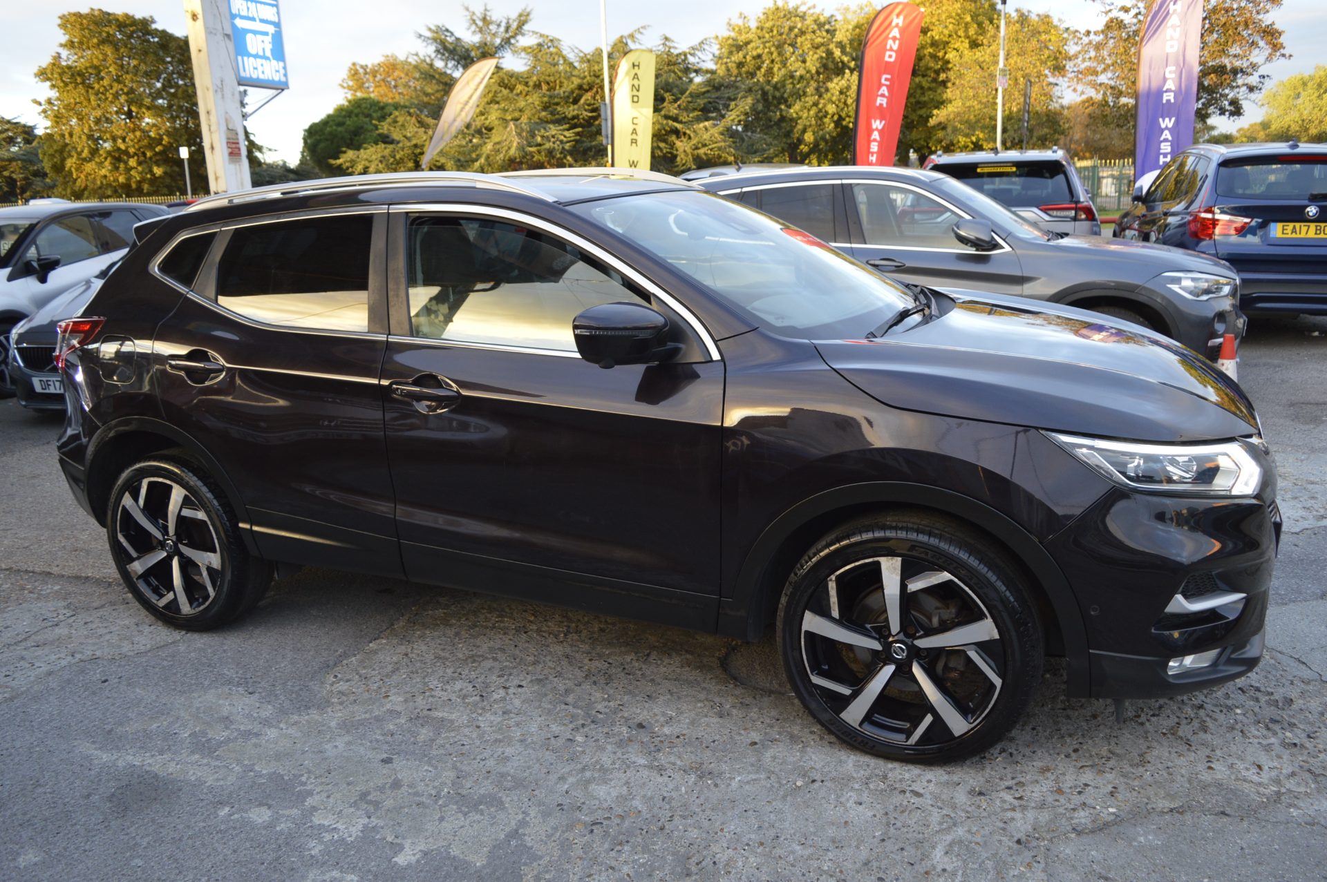 Nissan QASHQAI AUTO - Image 6