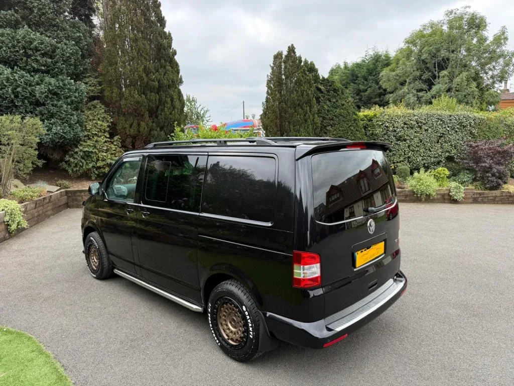 Volkswagen Transporter - Image 20