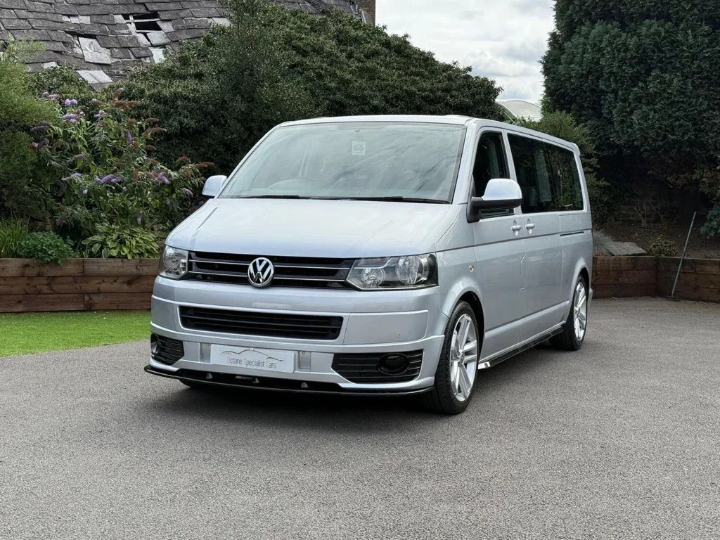 Volkswagen Transporter Shuttle - Image 6