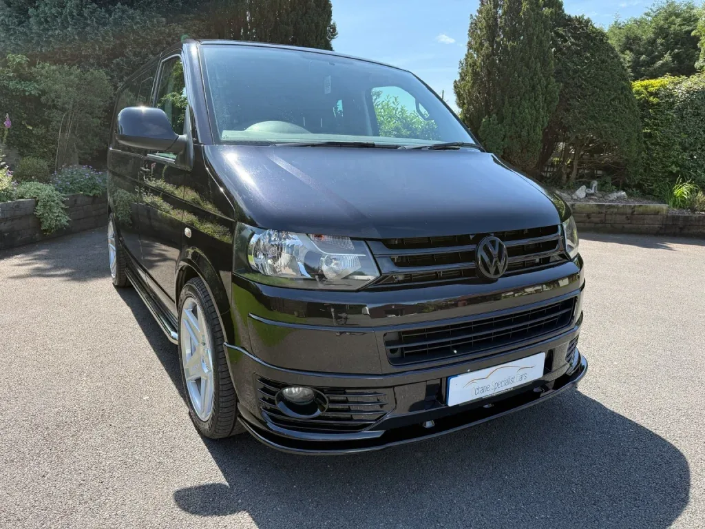 Volkswagen Transporter - Image 11