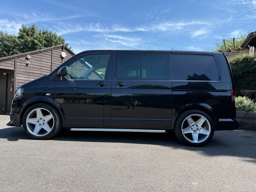 Volkswagen Transporter - Image 14