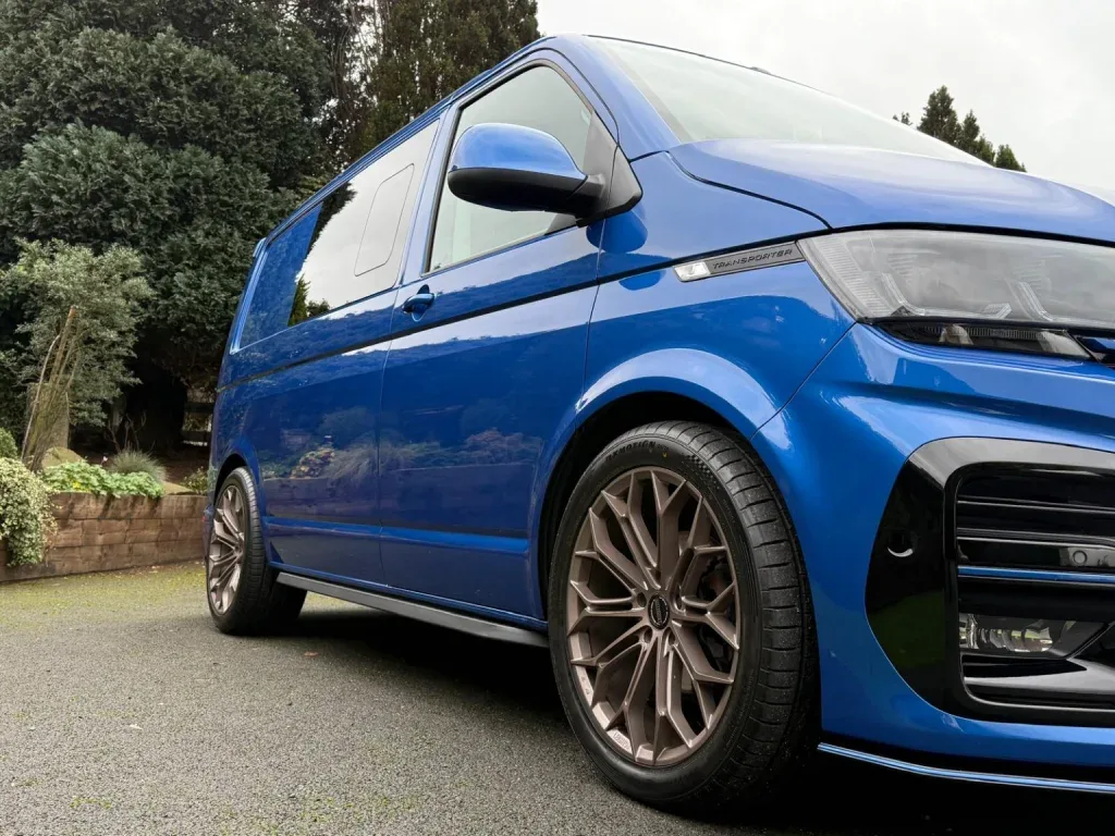 Volkswagen Transporter - Image 10