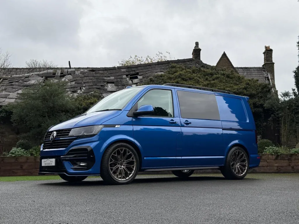 Volkswagen Transporter - Image 17