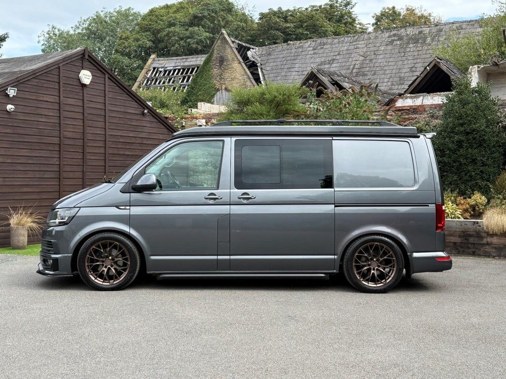Volkswagen Transporter - Image 8