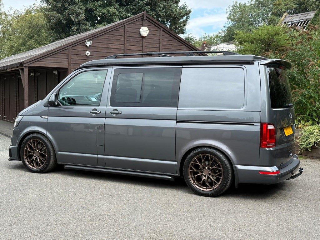 Volkswagen Transporter - Image 9