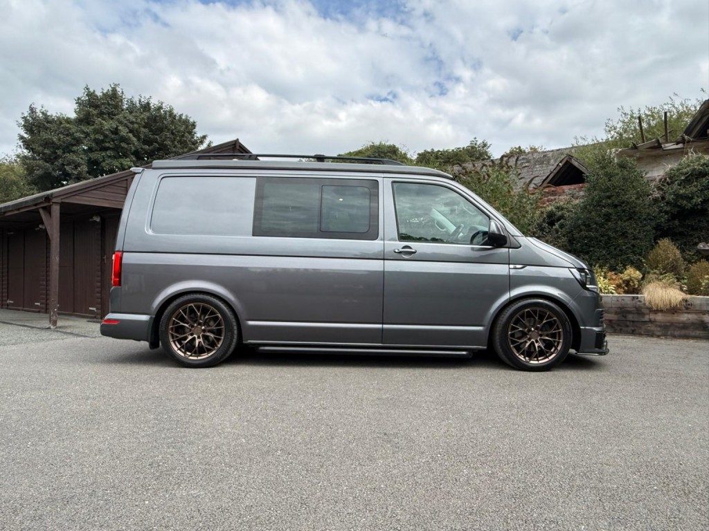 Volkswagen Transporter - Image 15