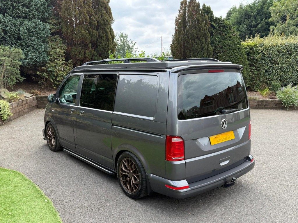 Volkswagen Transporter - Image 19
