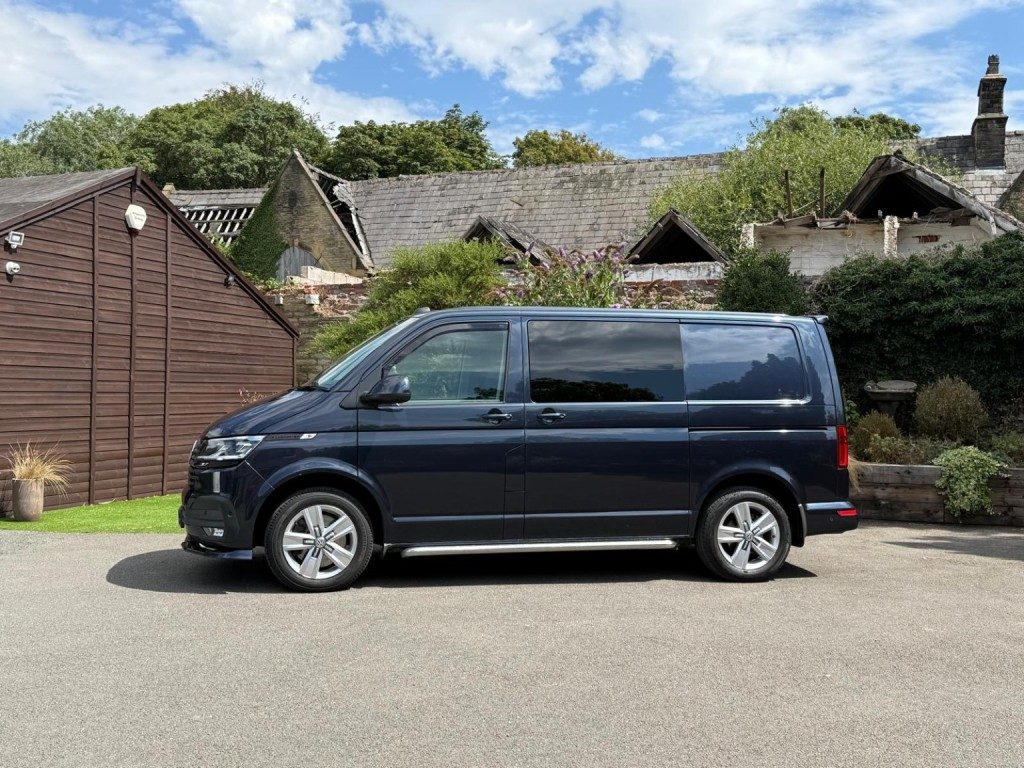 Volkswagen Transporter - Image 8