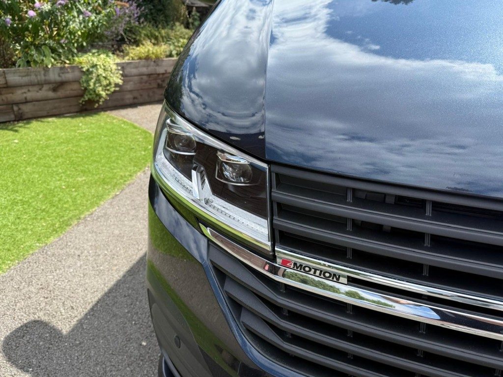 Volkswagen Transporter - Image 14