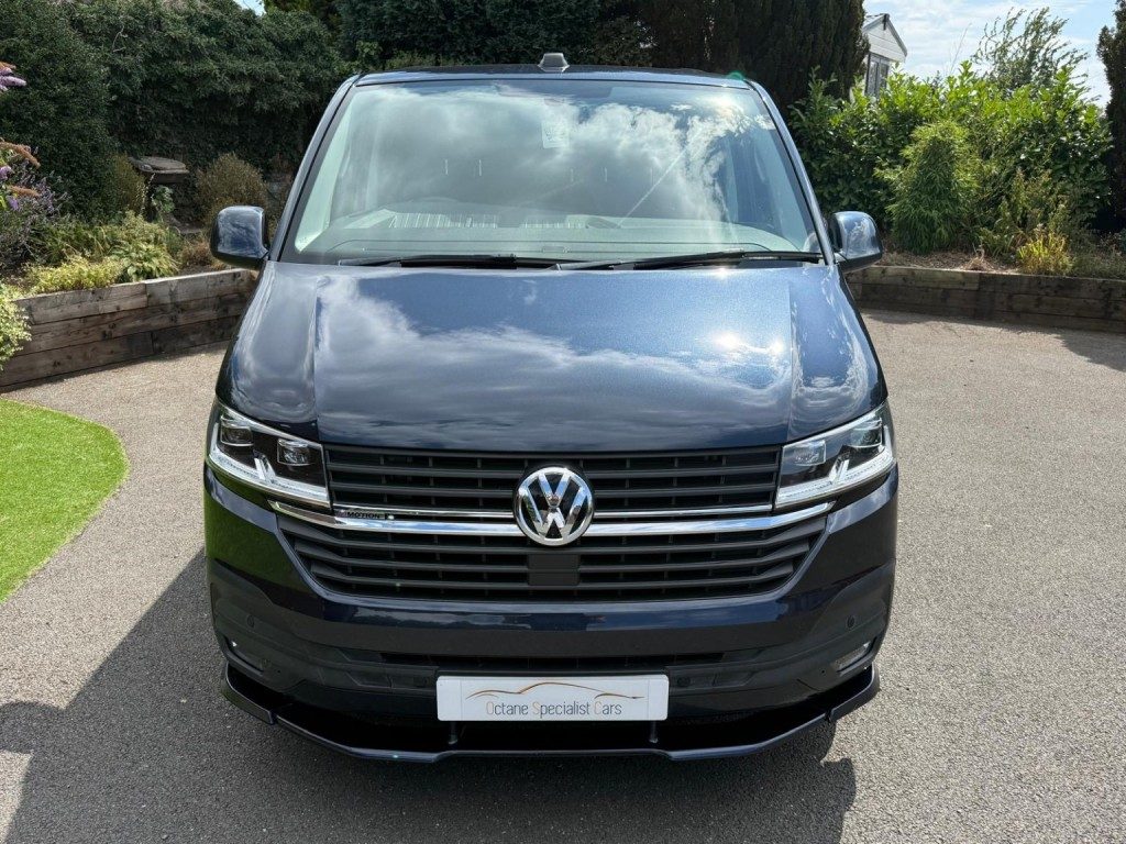 Volkswagen Transporter - Image 17