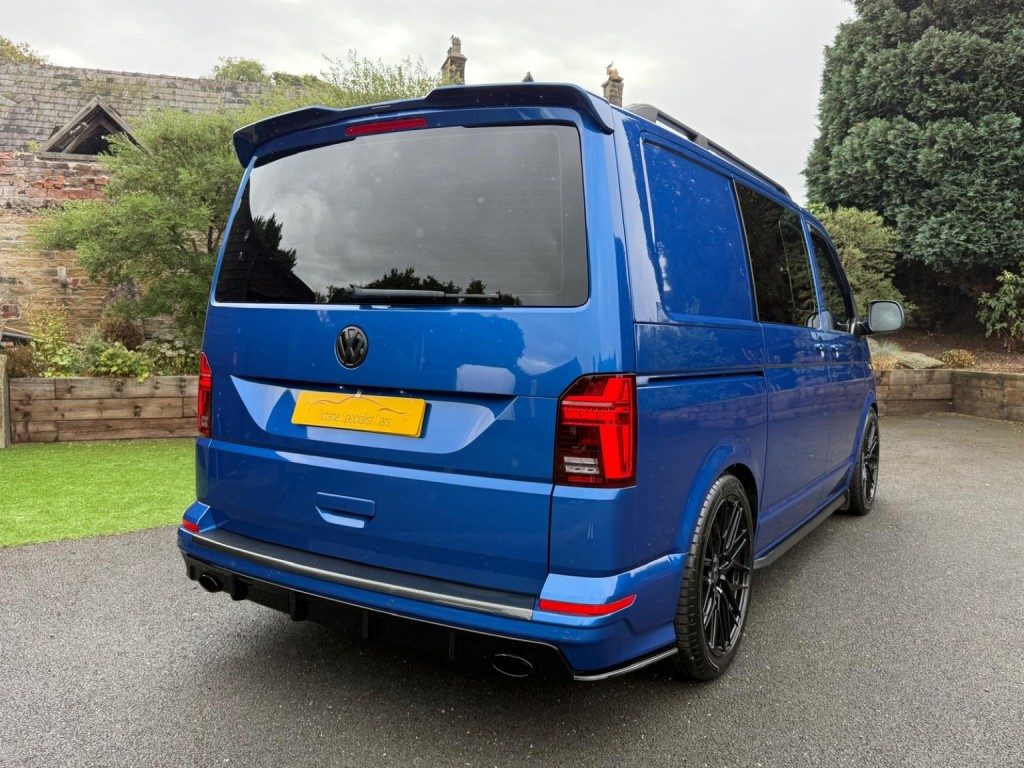 Volkswagen Transporter - Image 20