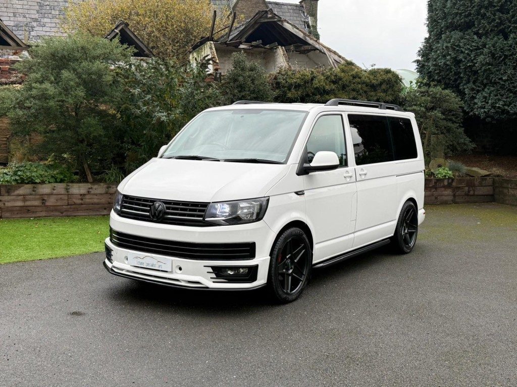Volkswagen Transporter Shuttle - Image 4