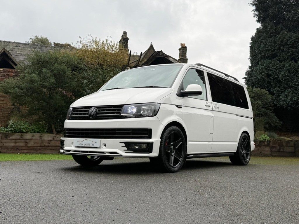 Volkswagen Transporter Shuttle - Image 6