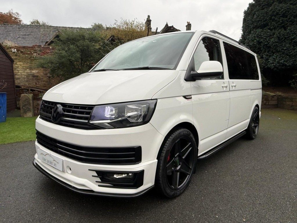 Volkswagen Transporter Shuttle - Image 8
