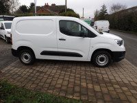 Vauxhall Combo - Image 3