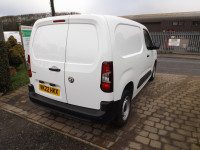 Vauxhall Combo - Image 4
