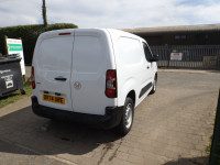 Vauxhall Combo - Image 4