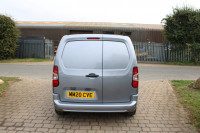 Vauxhall Combo - Image 6